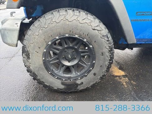 Used 2016 Jeep Wrangler Sport image 10