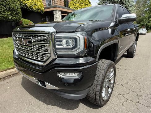 Used 2017 GMC Sierra 1500 Denali w/ Denali Ultimate Package AWD/4WD image 1