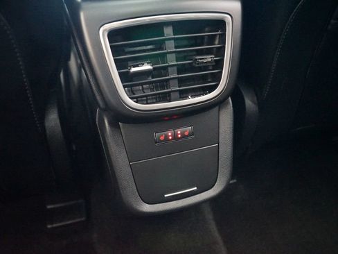 Used 2018 Lincoln MKX Reserve w/ Lincoln MKX Climate Package FWD image 15