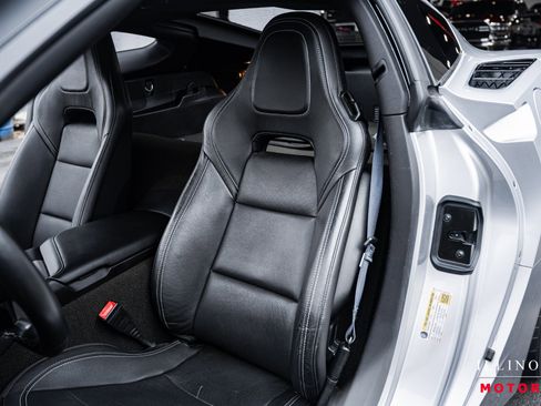 Used 2016 Chevrolet Corvette Stingray Coupe w/ Battery Protection Package image 17