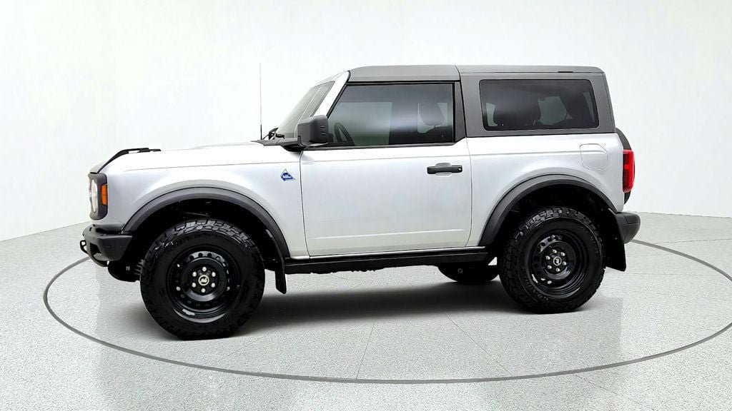 Used 2023 Ford Bronco Black Diamond AWD/4WD image 8