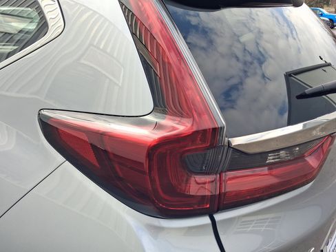 Used 2021 Honda CR-V EX-L image 12