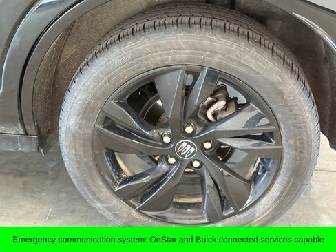 Used 2024 Buick Encore GX Sport Touring image 7