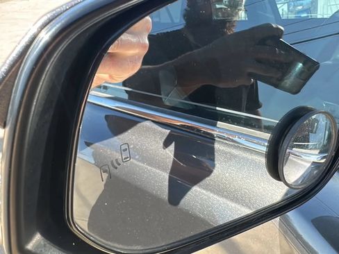 Used 2015 Toyota RAV4 Limited w/ Technology Package FWD image 13