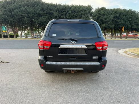 Used 2008 Toyota Sequoia Limited RWD image 7