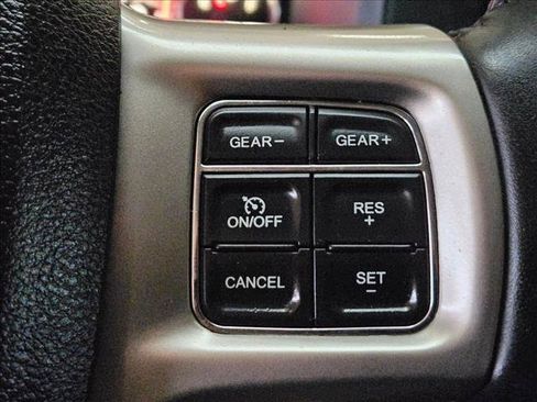Used 2016 RAM 1500 Laramie w/ Convenience Group AWD/4WD image 21