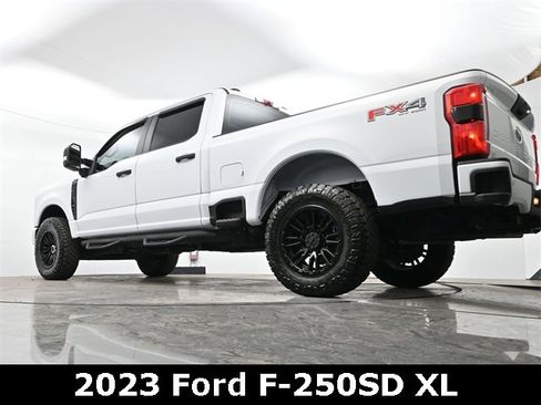 Used 2023 Ford F250 XL w/ STX Appearance Package image 22