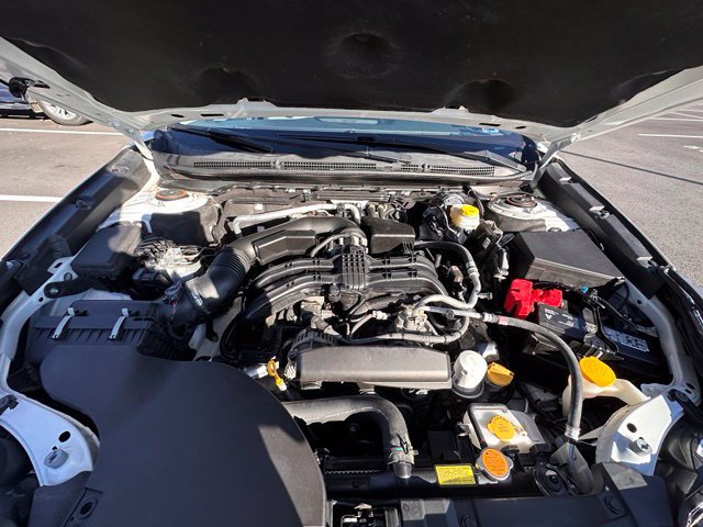 Used 2024 Subaru Outback Premium AWD/4WD image 16