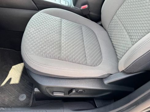 Used 2020 Ford Escape SE FWD image 14