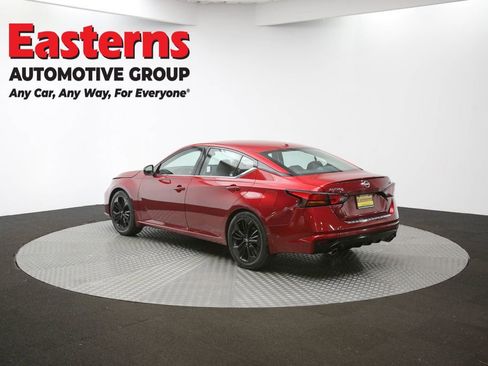 Used 2023 Nissan Altima 2.5 SR w/ SR Premium Package FWD image 64