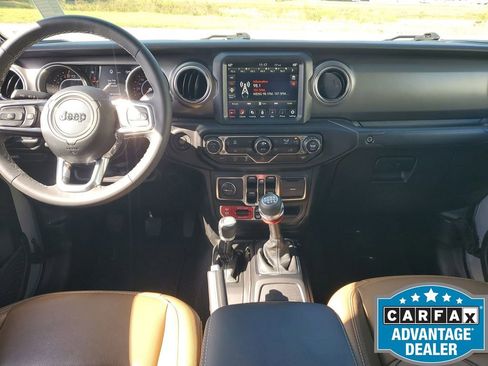 Used 2023 Jeep Gladiator Rubicon w/ LED Lighting Group image 12