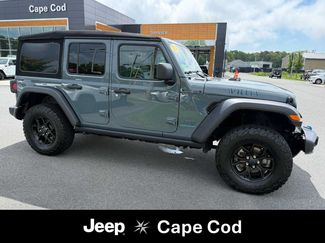 Used 2024 Jeep Wrangler Unlimited AWD/4WD video 1
