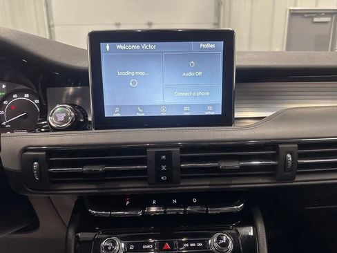 Used 2022 Lincoln Corsair AWD w/ Equipment Group 101A image 11