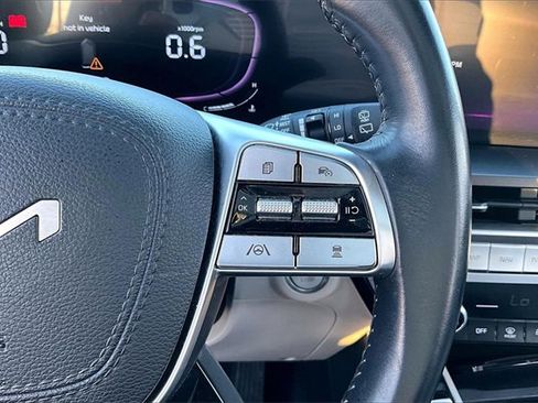 Used 2023 Kia Telluride S w/ S Sunroof Package image 12