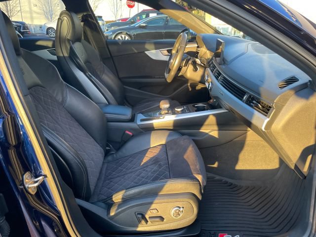 Used 2019 Audi S4 Premium w/ Convenience Package AWD/4WD image 34