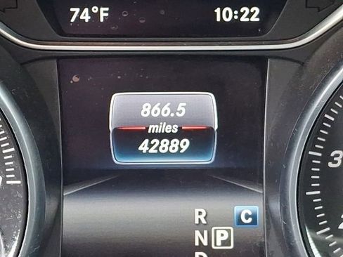 Used 2019 Mercedes-Benz GLA 250 image 25