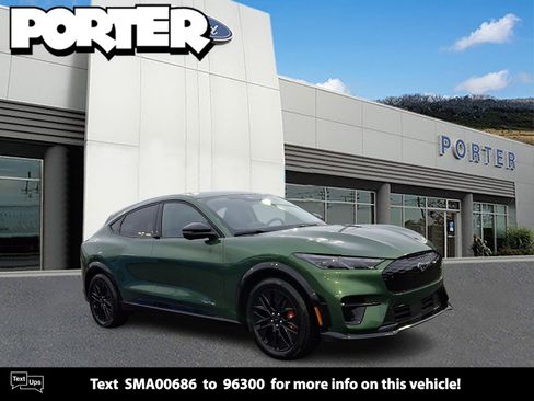 Used 2025 Ford Mustang Mach-E Premium w/ Sport Appearance Package image 1