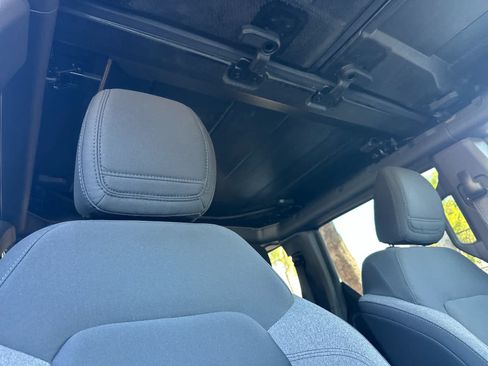 Certified 2025 Ford Bronco Big Bend AWD/4WD image 16