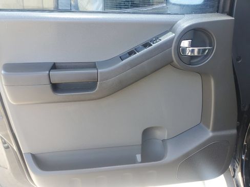Used 2014 Nissan Xterra X AWD/4WD image 14