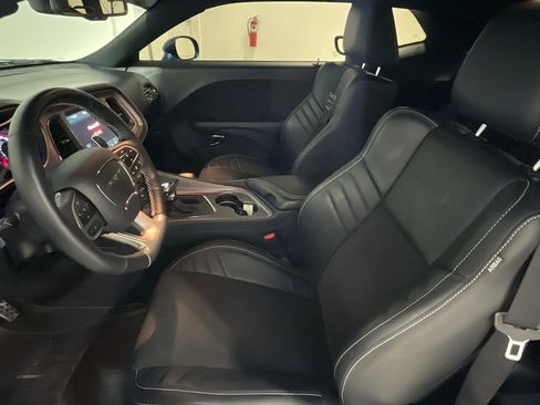 Used 2023 Dodge Challenger SRT Hellcat w/ Driver Convenience Group RWD image 71