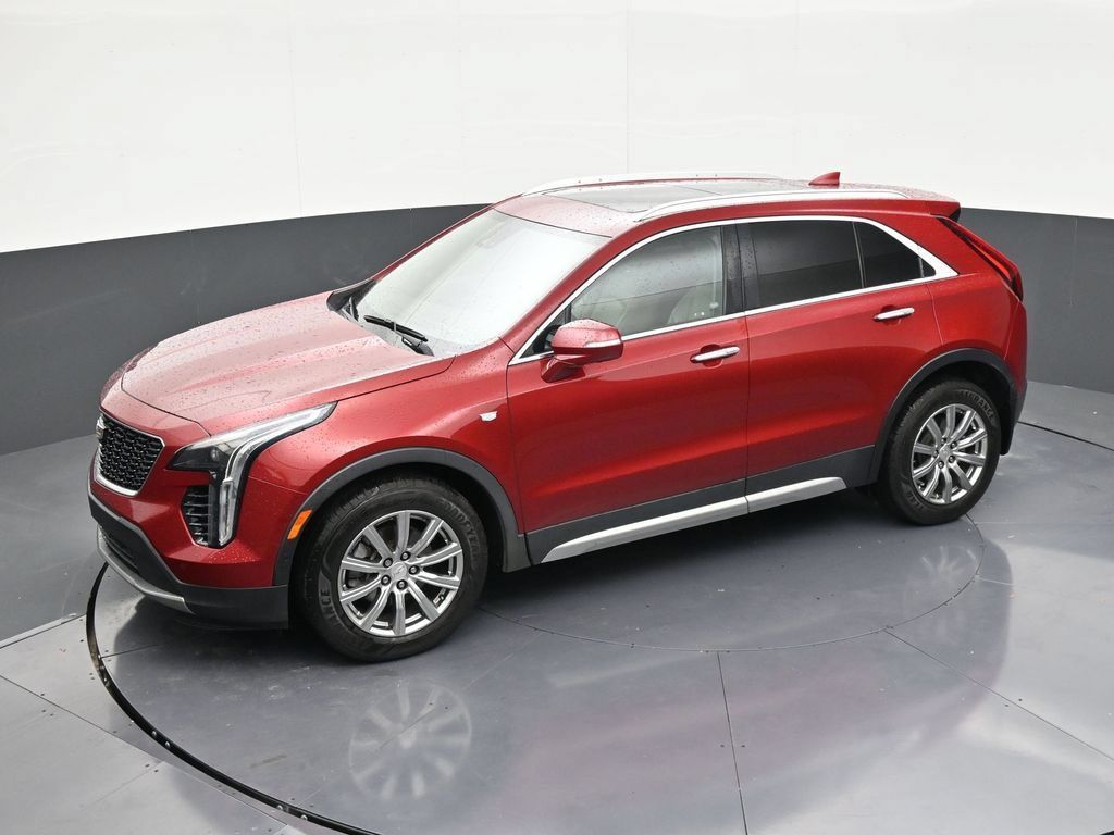 Used 2019 Cadillac XT4 Premium Luxury w/ Enhanced Visibility Package FWD image 12