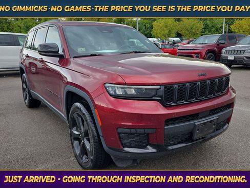 Used 2021 Jeep Grand Cherokee L Laredo AWD/4WD image 1