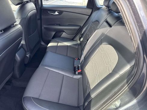 Used 2023 Kia Forte GT-Line image 15