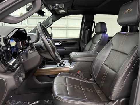 Certified 2024 Chevrolet Silverado 3500 High Country w/ High Country Premium Package image 21