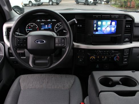 Used 2024 Ford F350 XLT w/ FX4 Off-Road Package image 26