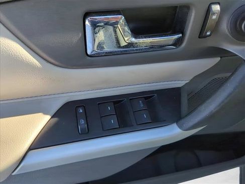 Used 2013 Ford Edge SE image 7