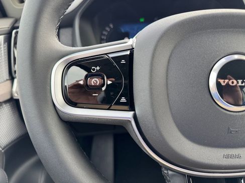 New 2026 Volvo XC90 T8 Ultra w/ Protection Package Premier AWD/4WD image 14
