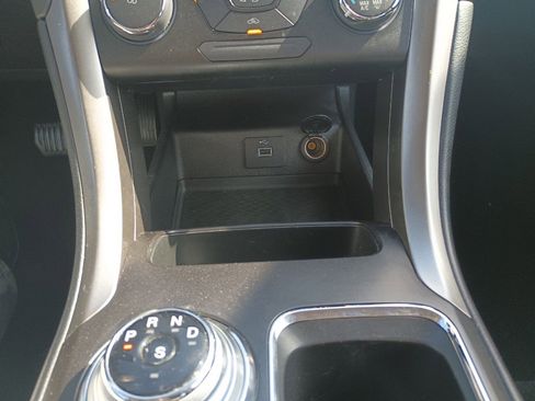 Used 2017 Ford Fusion SE image 17