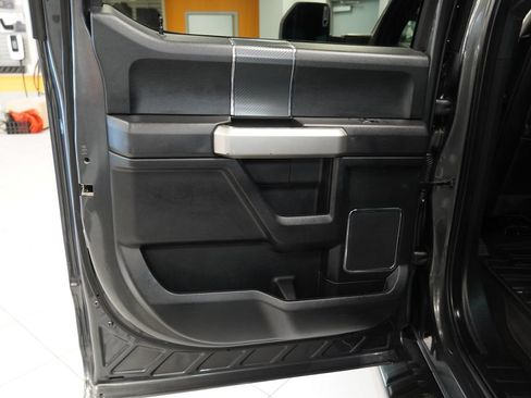 Used 2019 Ford F150 Lariat w/ Equipment Group 502A Luxury AWD/4WD image 25
