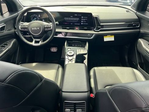 Certified 2025 Kia Sportage X-Line Prestige AWD/4WD image 10