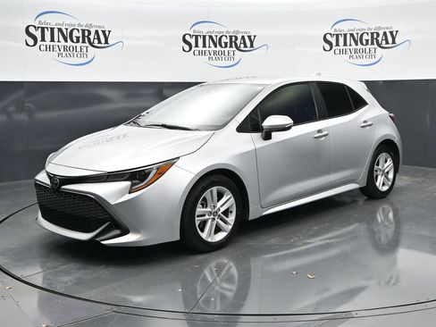 Used 2022 Toyota Corolla SE FWD image 3