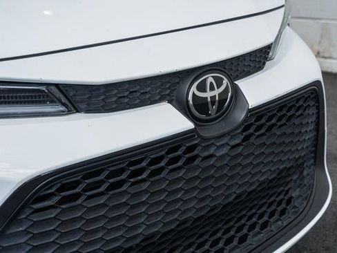 Used 2022 Toyota Corolla LE image 10