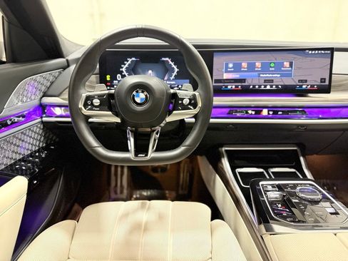 Used 2024 BMW 760i xDrive w/ Premium Package AWD/4WD image 41