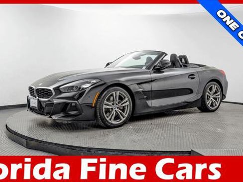 Used 2025 BMW Z4 sDrive30i image 1