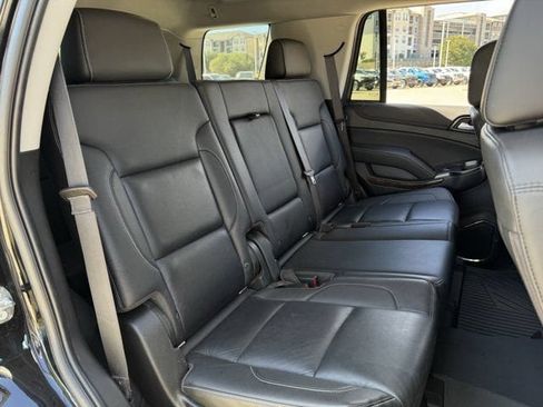 Used 2019 Chevrolet Tahoe LT w/ Off-Road Package AWD/4WD image 30