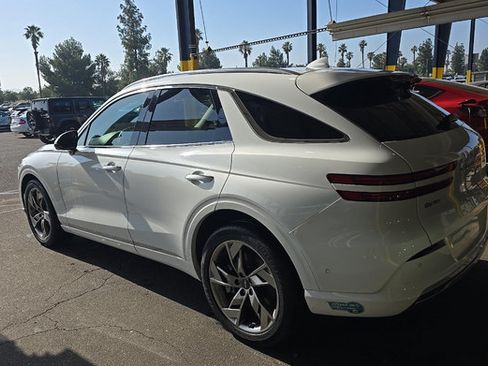 Used 2025 Genesis Electrified GV70 AWD/4WD image 4