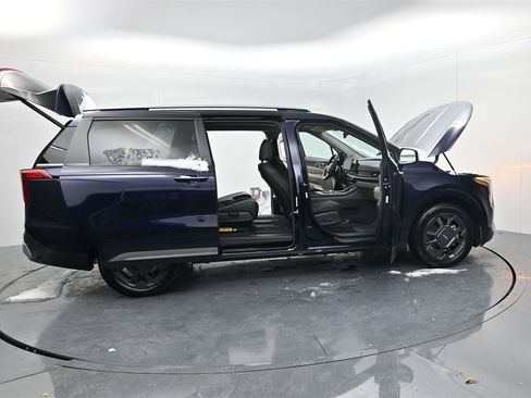 New 2026 Kia Carnival EX image 55