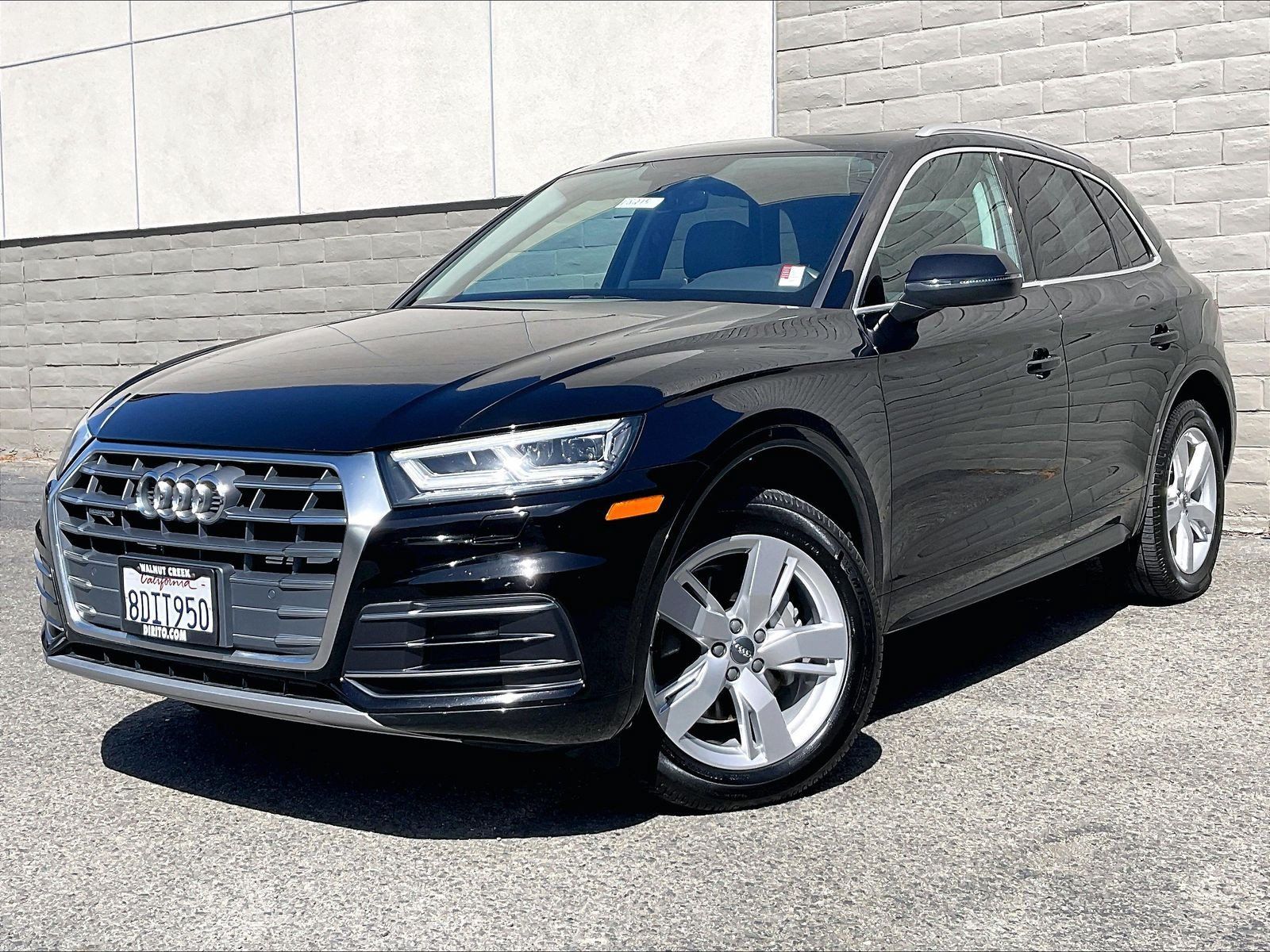 Used 2018 Audi Q5 2.0T Premium Plus w/ Premium Plus Package AWD/4WD image 12