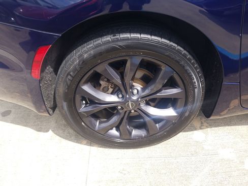 Used 2020 Chrysler Pacifica Touring w/ S Appearance Package image 21