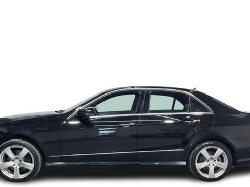 Used 2010 Mercedes-Benz E 350 Sedan image 1