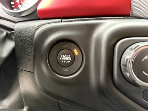 Used 2022 Jeep Wrangler Unlimited Rubicon w/ Steel Bumper Group image 16