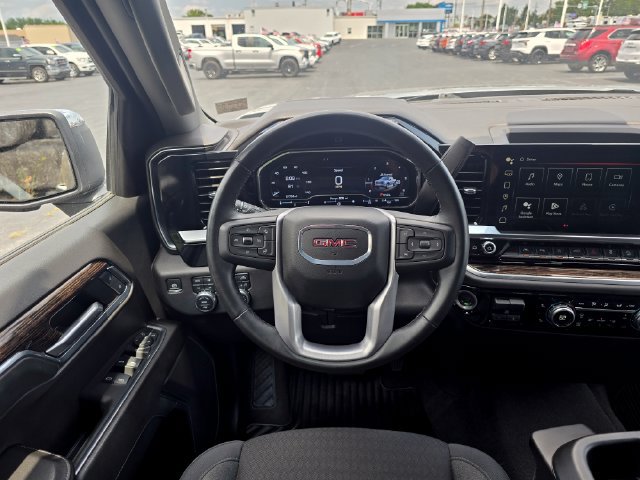 Used 2024 GMC Sierra 1500 SLE w/ Preferred Package AWD/4WD image 25