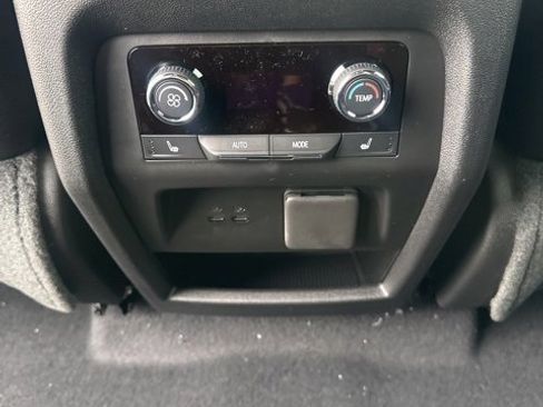 New 2026 Chevrolet Traverse RS w/ LPO, Floor Liner Package image 43