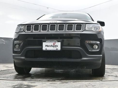 Used 2019 Jeep Compass Latitude w/ Popular Equipment Group image 28