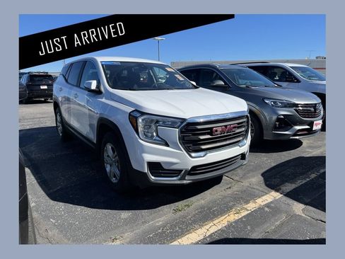 Certified 2024 GMC Terrain SLE AWD/4WD image 1