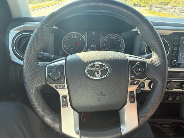 Used 2023 Toyota Tacoma SR5 w/ Technology Package AWD/4WD image 14
